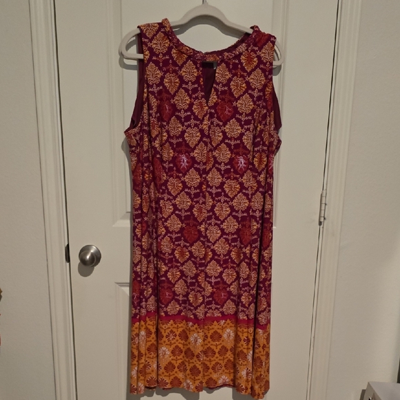 wisp Dresses & Skirts - Red Sleeveless Crew Neck Midi Sundress